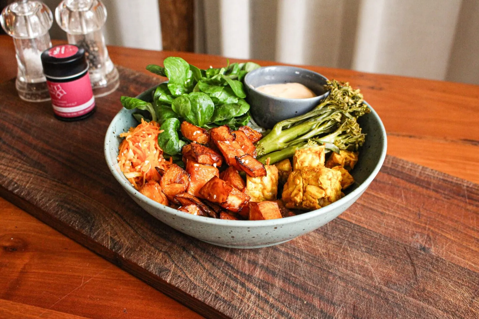 Tempeh-Bowl Kartoffelhaus